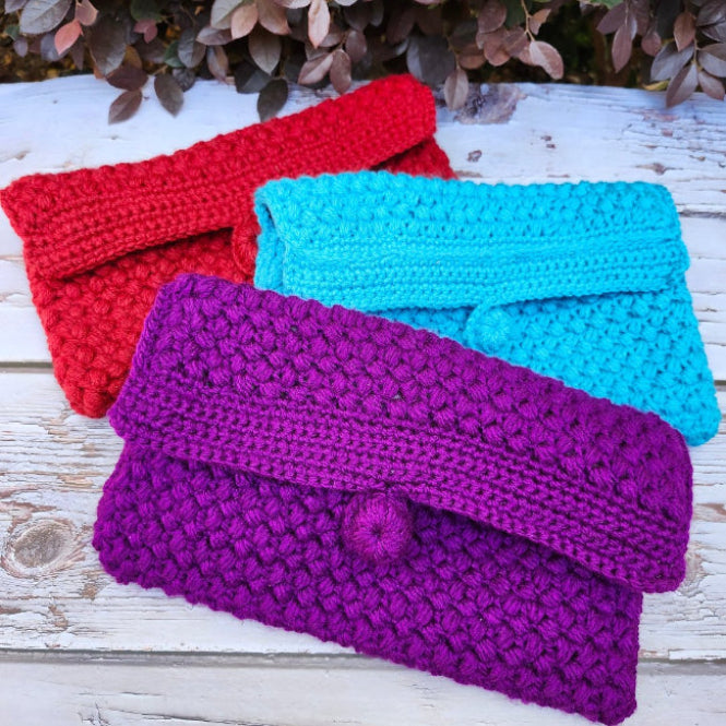 Clutch bag embroidery