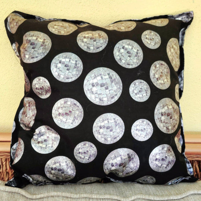Retro Pillow Decor